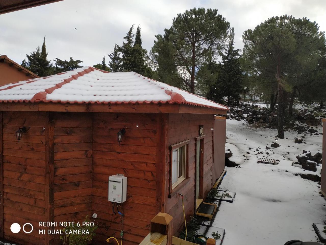 Hotel BeLev Odem Exterior foto